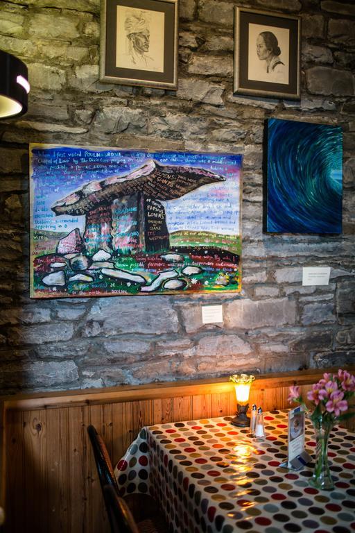 Byrnes Wine Dine Stay Ennistimon Extérieur photo